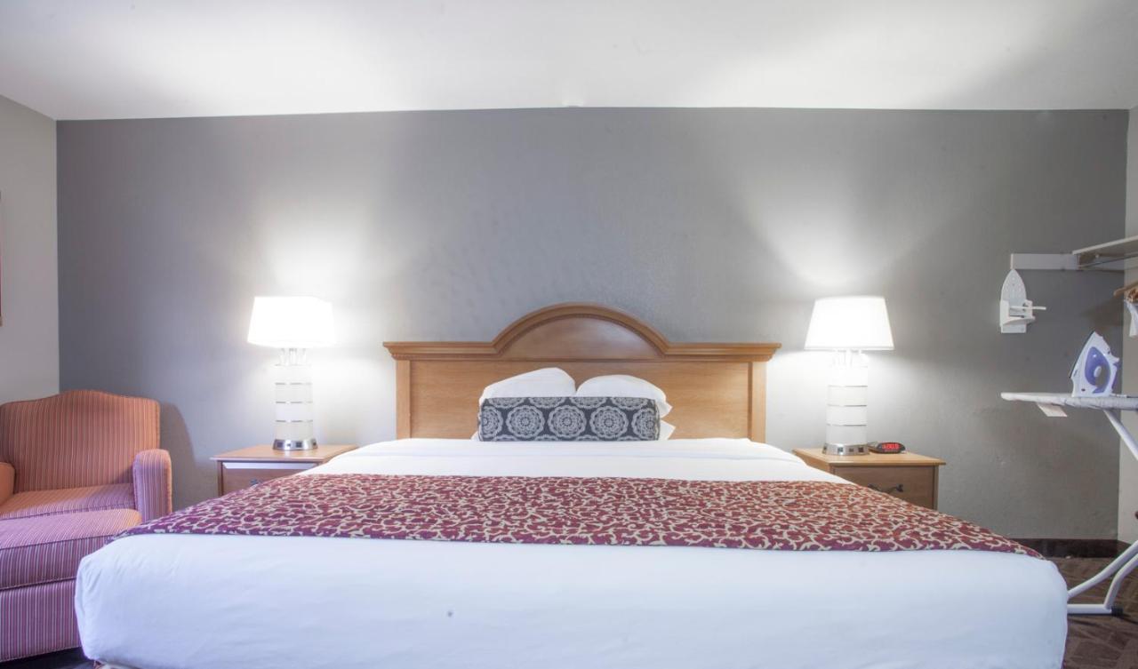 Ramada By Wyndham Barstow Hotel Ngoại thất bức ảnh