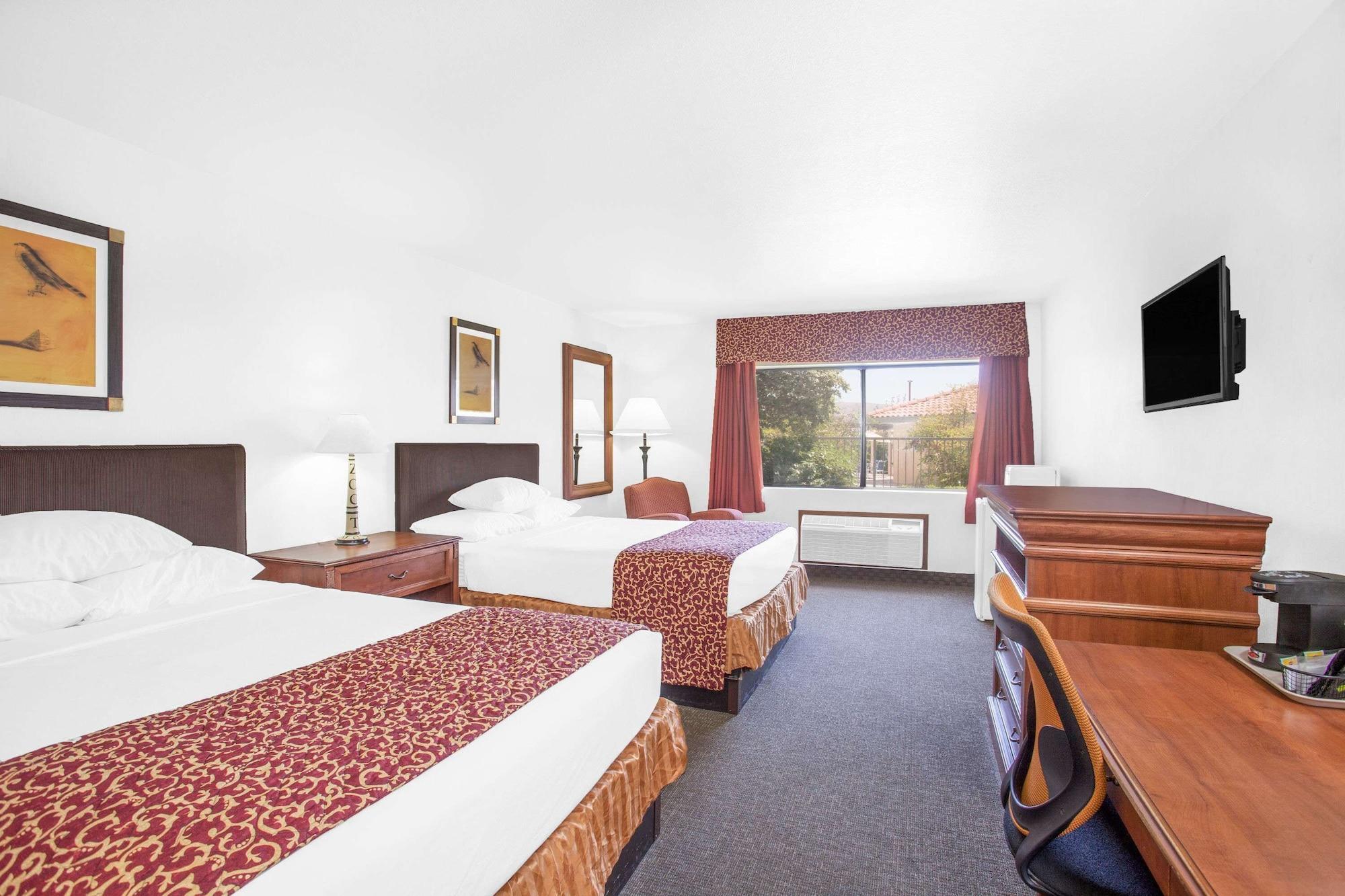 Ramada By Wyndham Barstow Hotel Ngoại thất bức ảnh