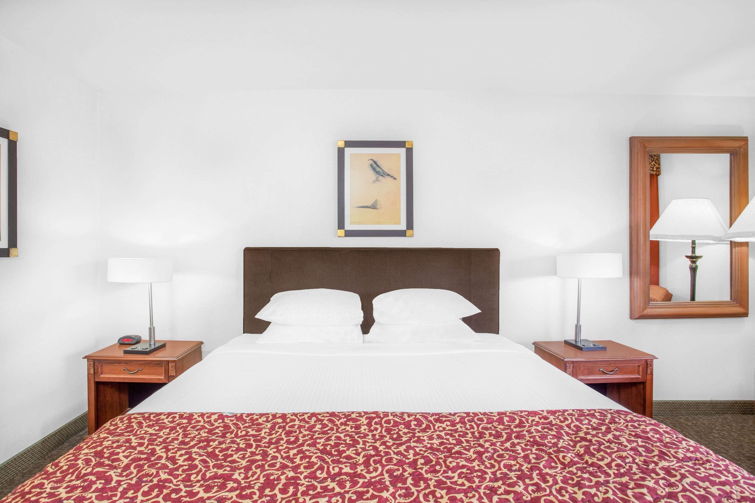 Ramada By Wyndham Barstow Hotel Ngoại thất bức ảnh